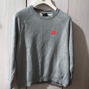 Nike Heather Gray Long Sleeve Shirt